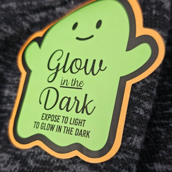 Trick or Treat Sleep Kids Puppy Print Glow In The Dark Pajama Set Size 3T NWT - Picture 3 of 8